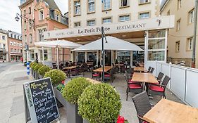 Hotel Le Petit Poete